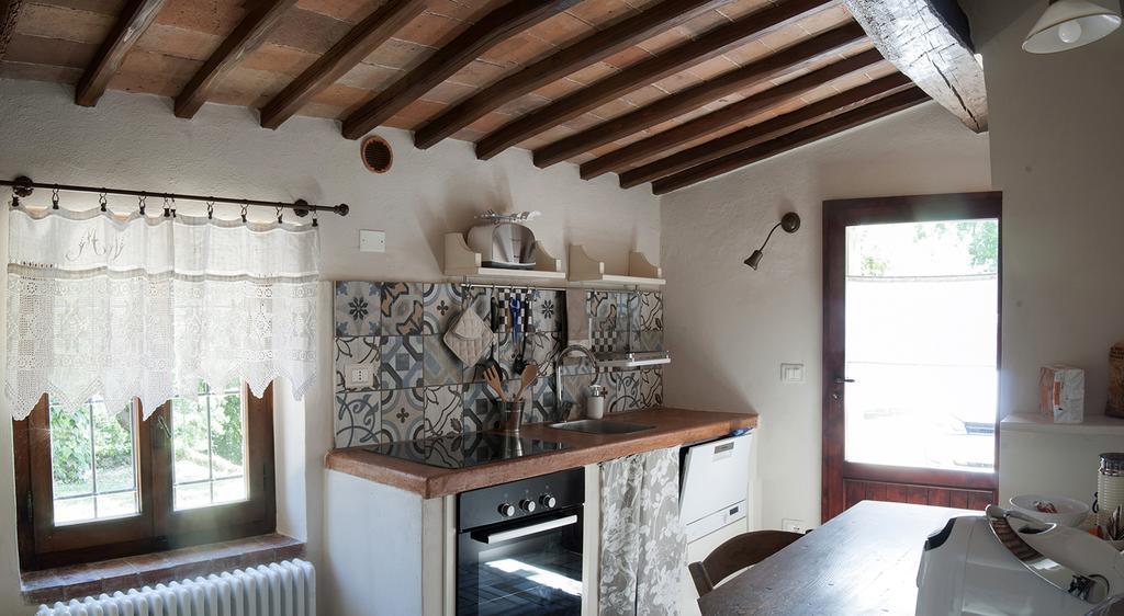 Agriturismo La Pieve Колле-ди-Валь-д'Эльса Экстерьер фото